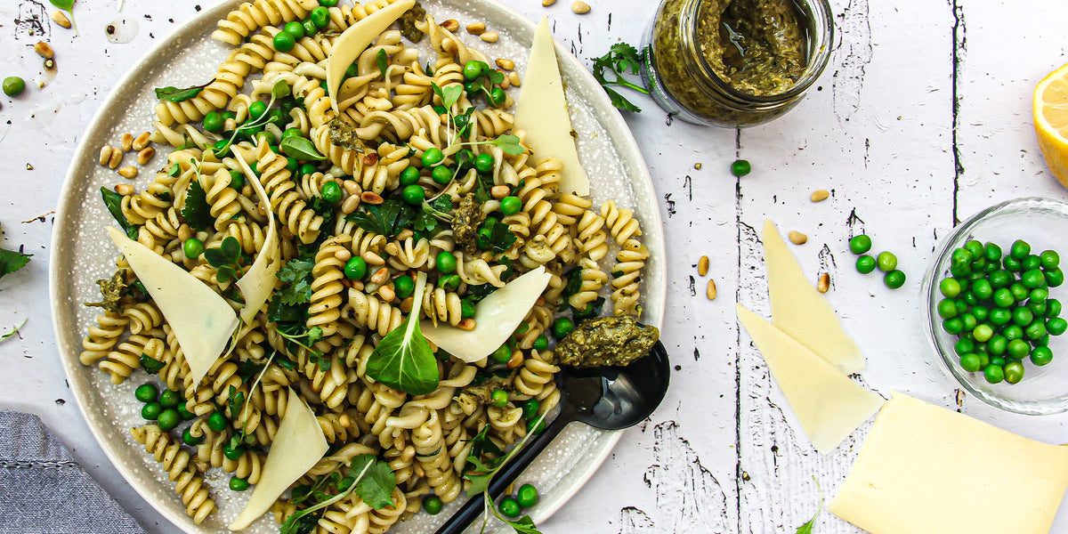 Pea & Pecorino Pasta With Coriander Jalapeño Pesto – Black Mamba Chilli